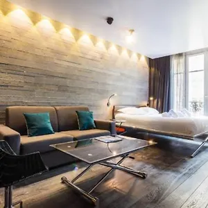 https://cmg-suite-premium-tour-eiffel-11.fr-paris.fr