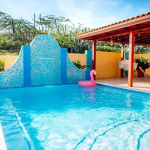 https://villa-encantada.comcaribbean.com